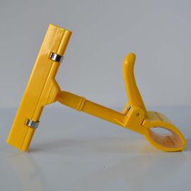 Supermarket Thumb Shape Clips , Price Tag Holder Clip With Universal Joint