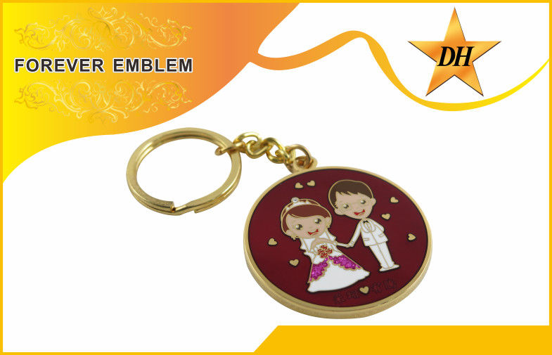 Gold Plating Soft Enamel Metal Promotional Keychains For Wedding Party