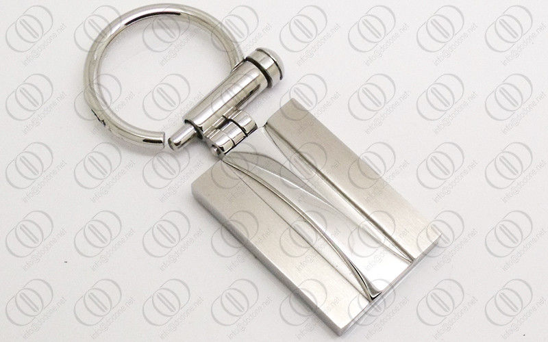 Polished Tones Stainless Steel Keychain Holder With Screw Structure , engravable keychains